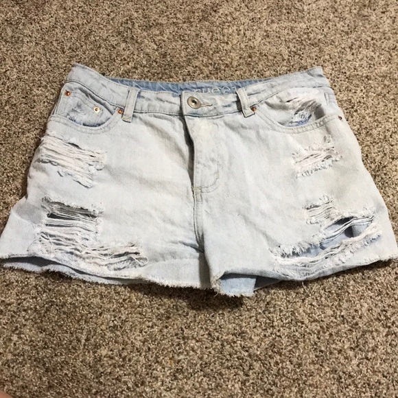 Rue21 Pants - RUE21 Distressed denim short